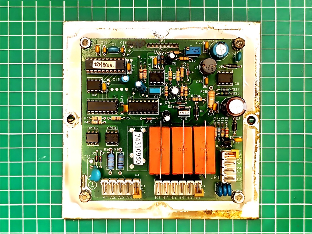 REPARACIÓN DE PANEL DE MANDOS MORETTI FORNI
